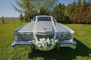 Samochód do Ślubu, amerykański Ford Thunderbird 1976